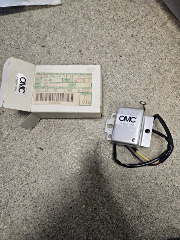 Régulateur de charge 12V OMC