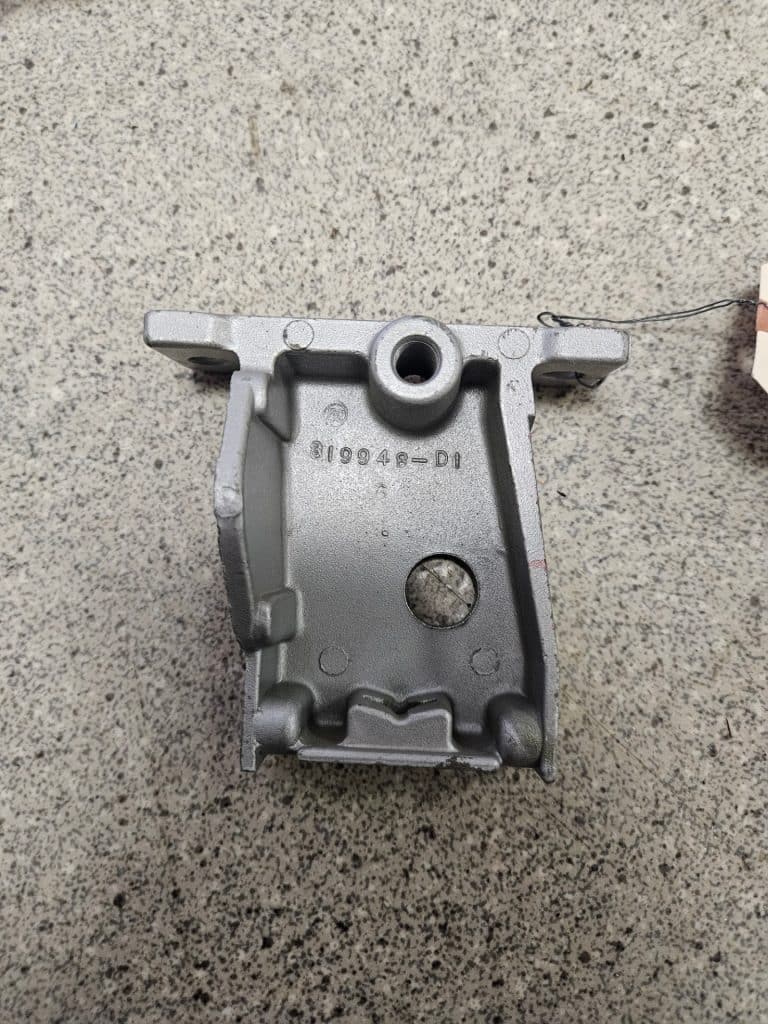 Support 319948 Johnson Evinrude