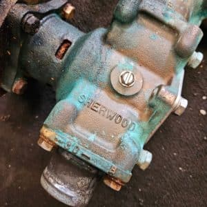 Pompe eau de mer Caterpillar 3116