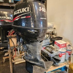 Moteur 140cv Suzuki 4 temps