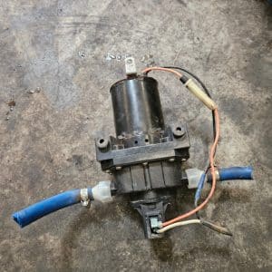 Pompe à eau automatique Jabsco Par-Mate 2.5 GPM 