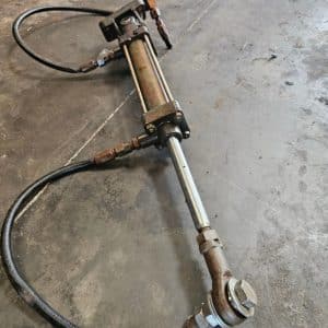 Vérin de direction hydraulique Volvo MD17