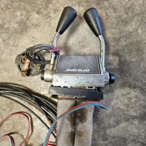 Double commande pupitre Quicksilver