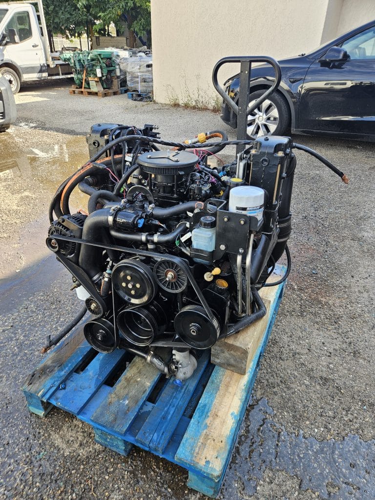 Moteur Mercruiser V6 Carbu