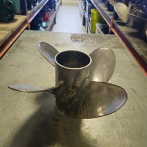 Hélice Mercury Trophy Plus 48-825934 21P Inox