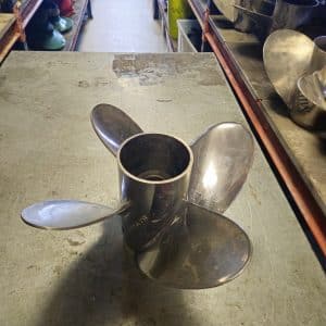 Hélice Mercury Trophy Plus 48-825934 21P Inox