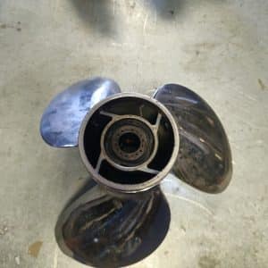 Hélice 14x19P Mercury Enertia Inox