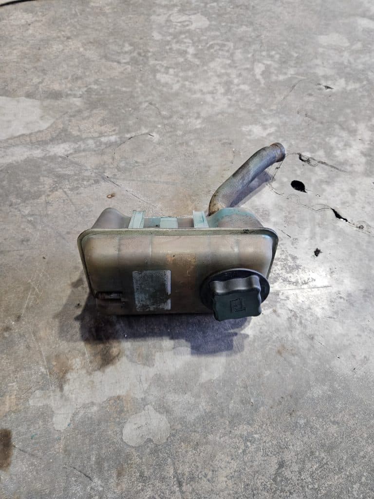 Vase d'expansion KAD32P Volvo Penta