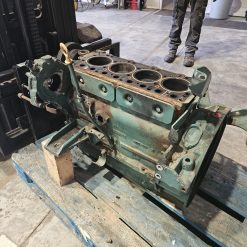 Bloc moteur embiellé KAD32P Volvo Penta