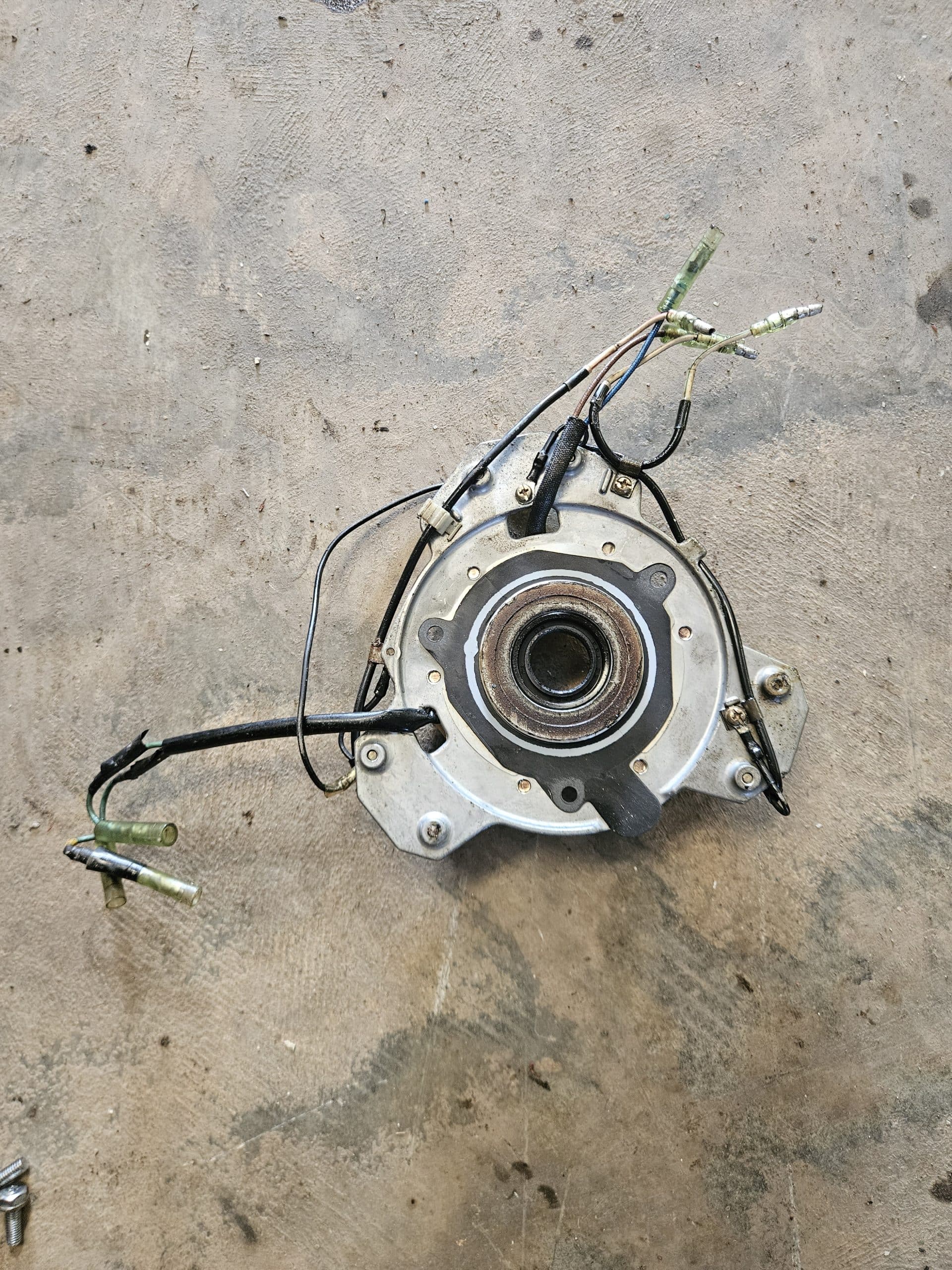 Carter avec stator 50cv 2 temps Yamaha