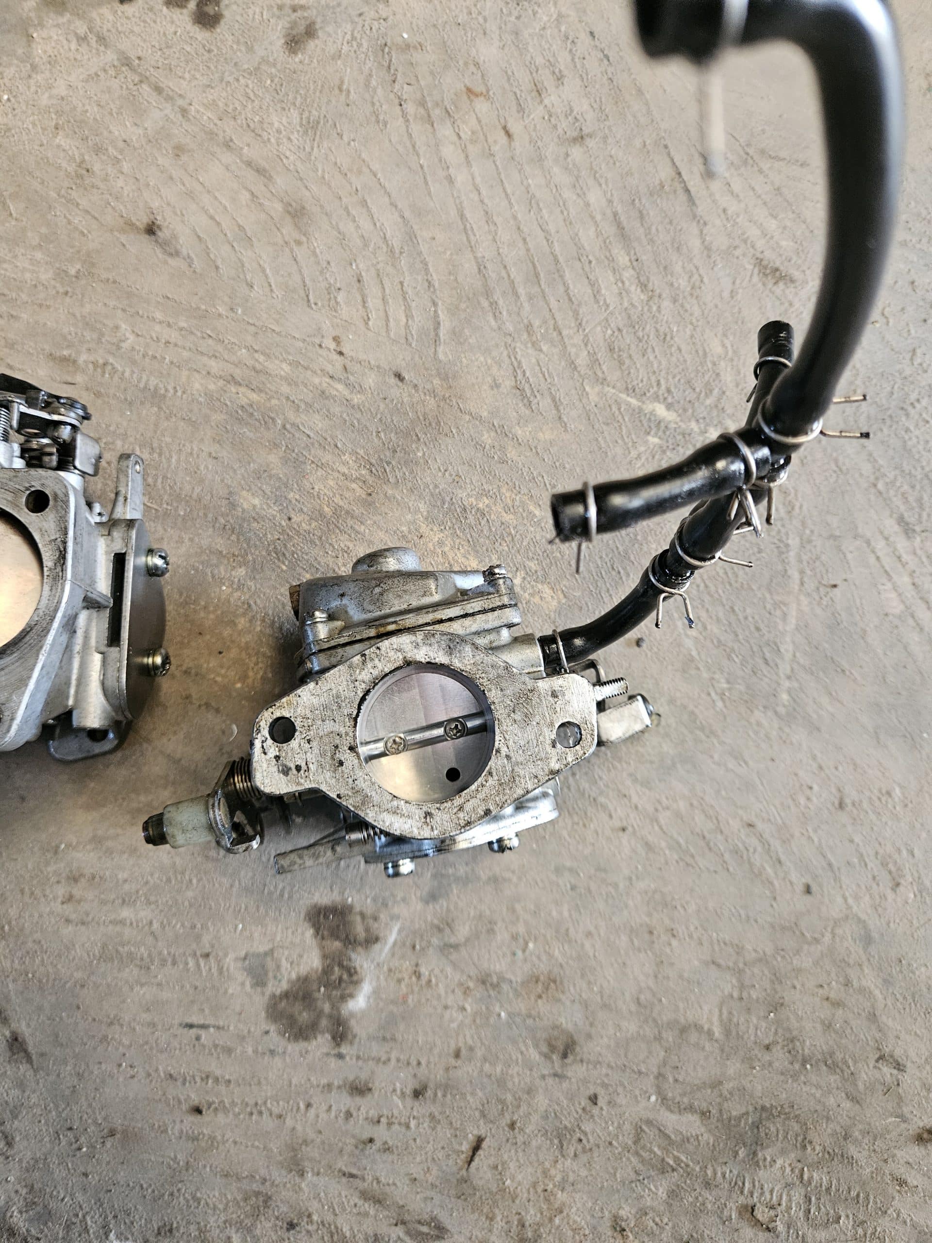 Rampe Carburateur 50cv 2 temps Yamaha