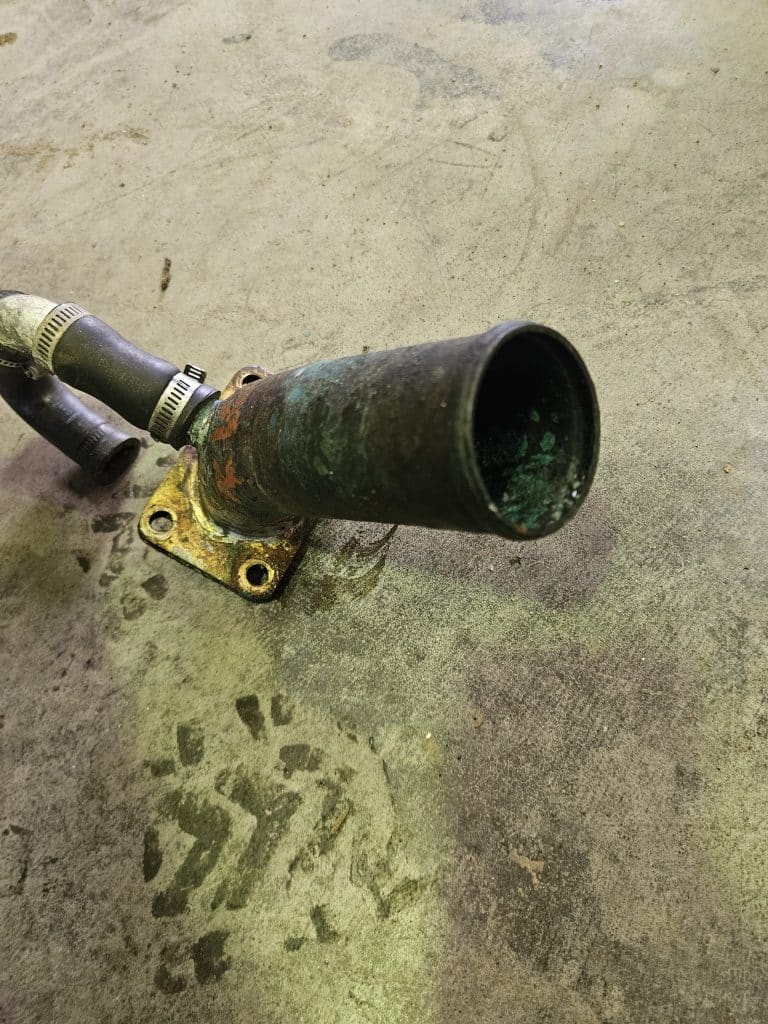 Coude echappement 3gm30 Yanmar
