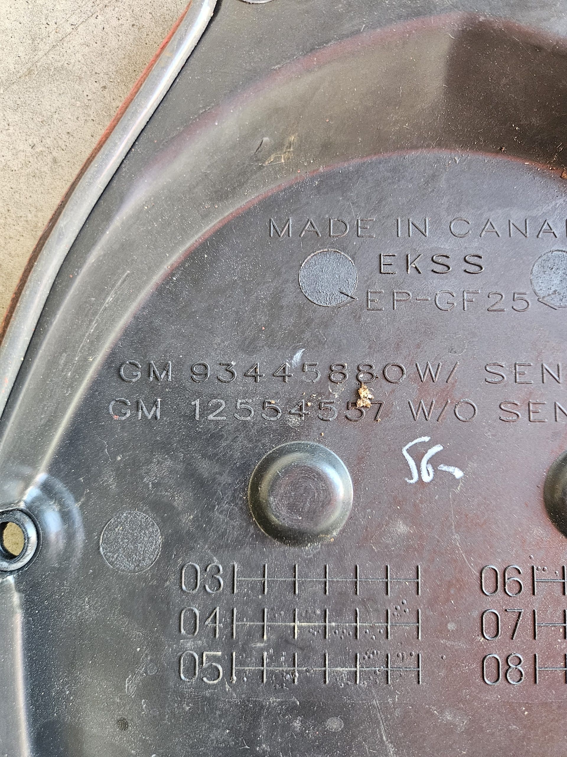 Couvercle avant de moteur GM 93445880