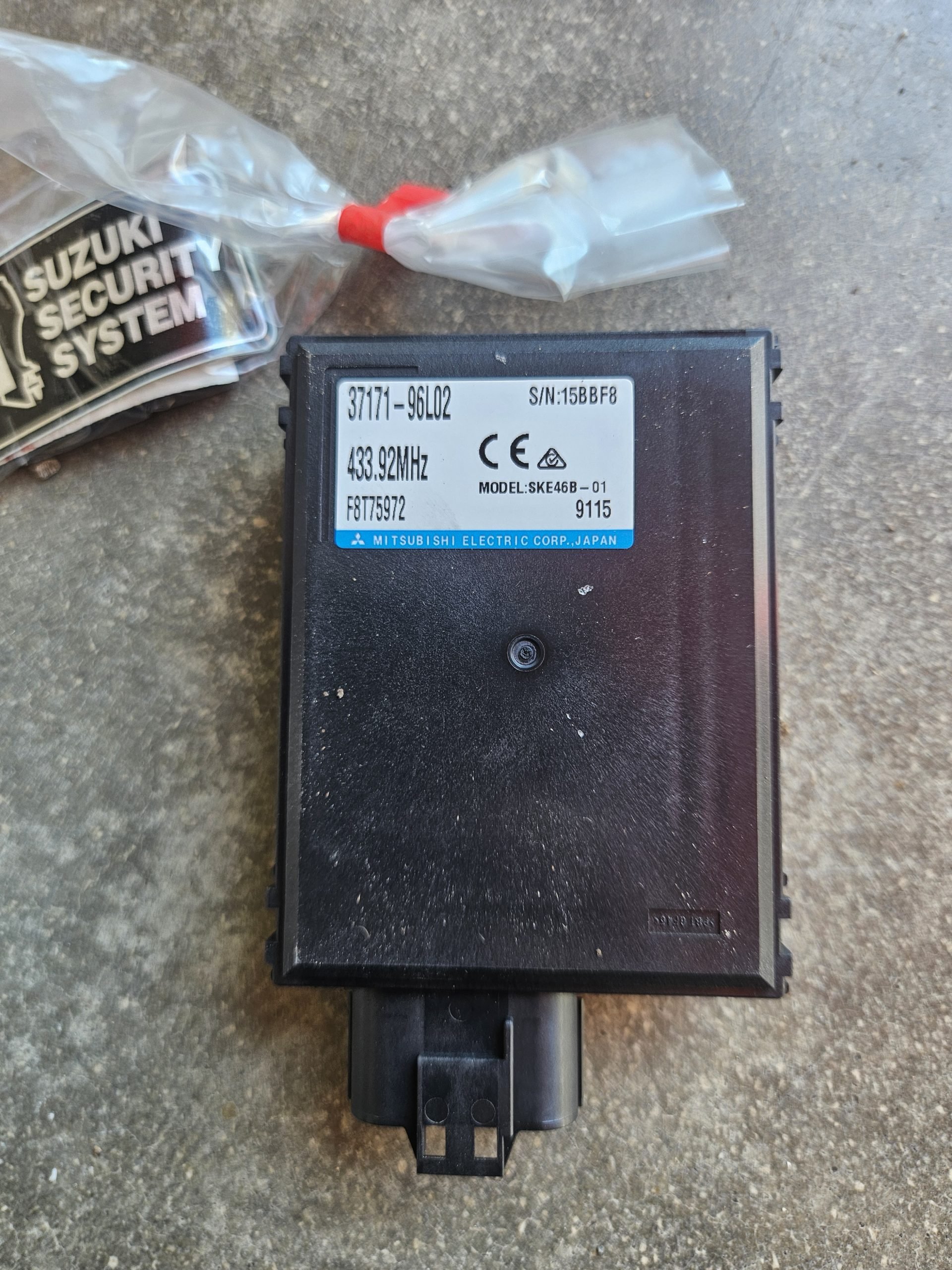 Télécommande clé Mitsubishi SKE46B-01