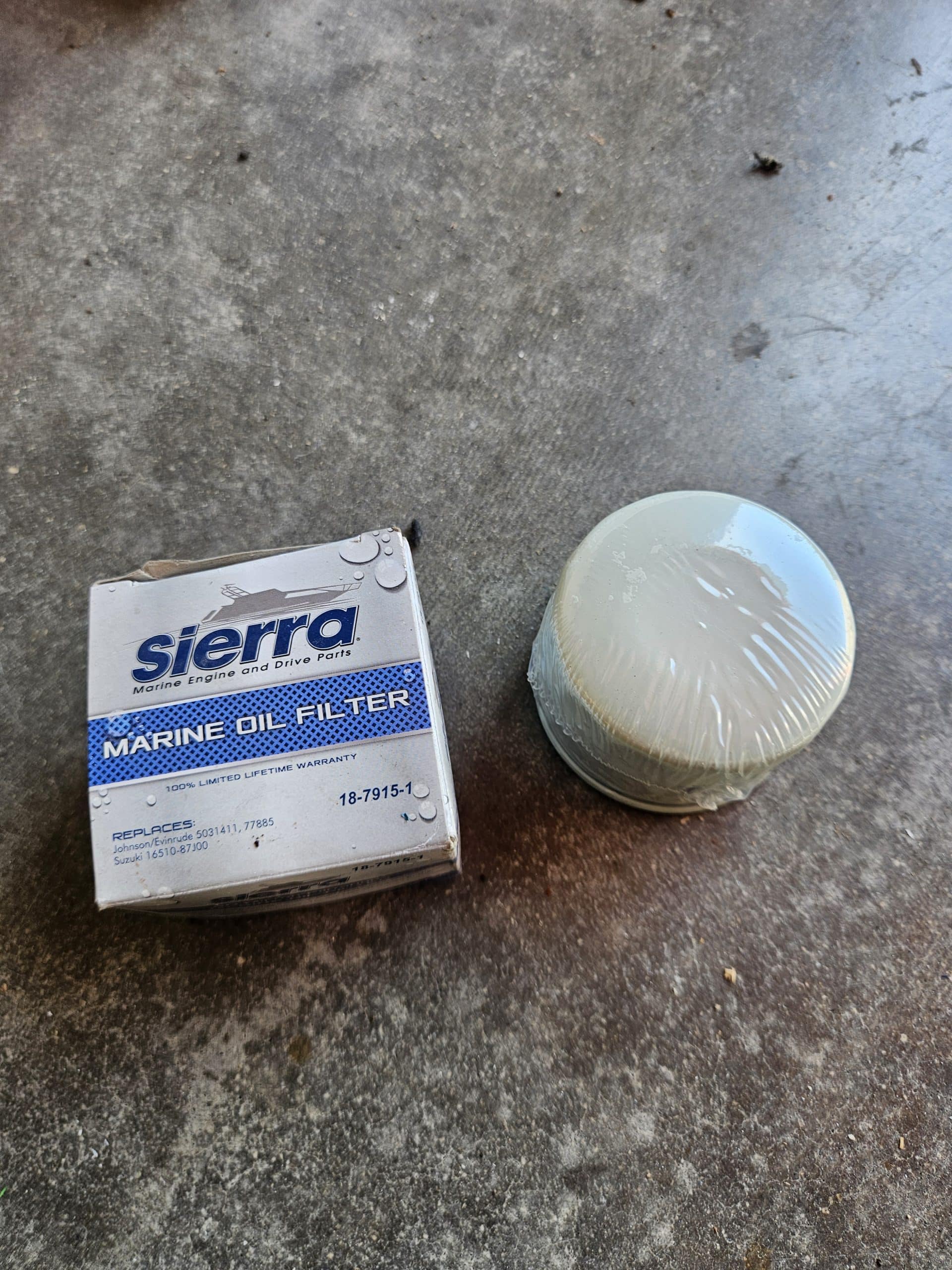 Filtre à huile Sierra 18-7915-1 pour moteurs hors-bord 4 temps