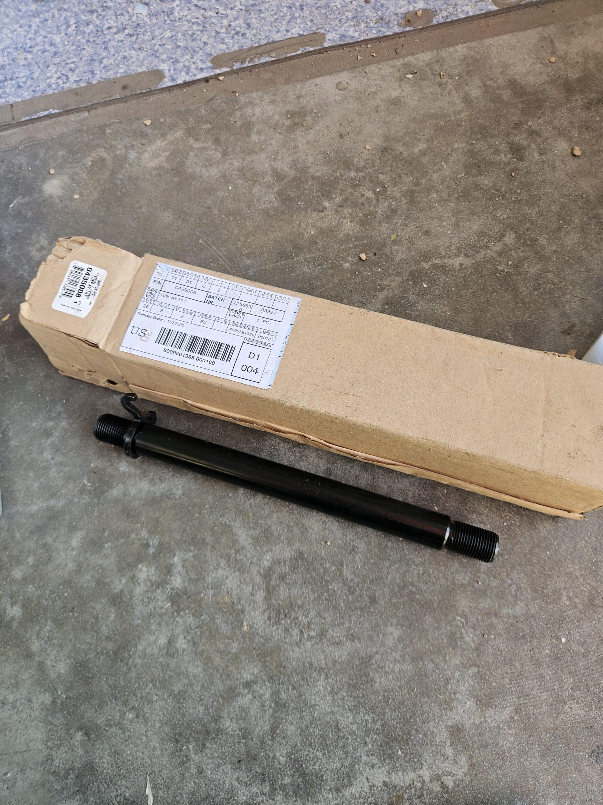 Tube de basculement Evinrude Johnson 0435008