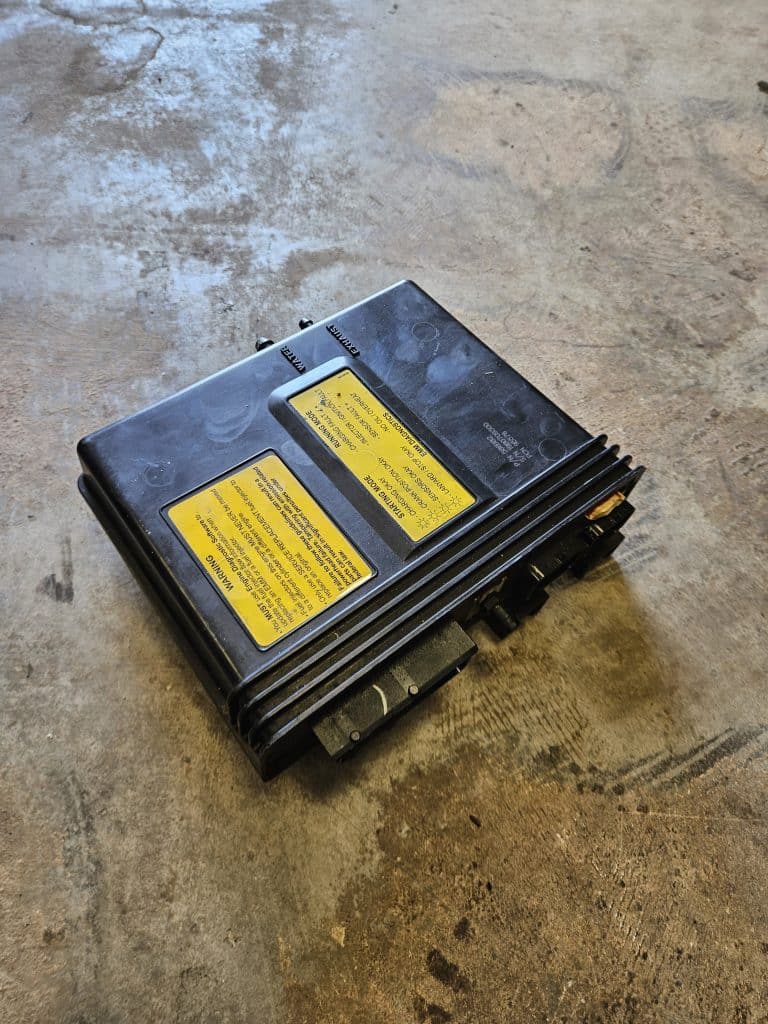 Boitier electronique ECU evinrude e-tec 200cv