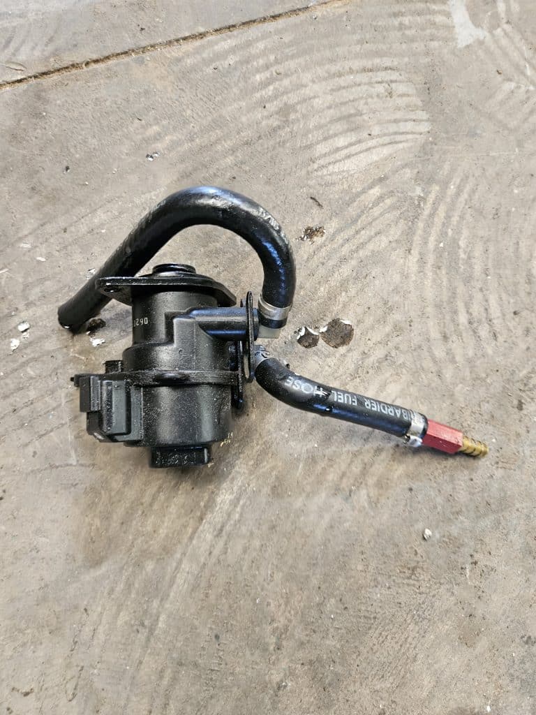 Injecteur rotatif ficht ram Evinrude 200cv