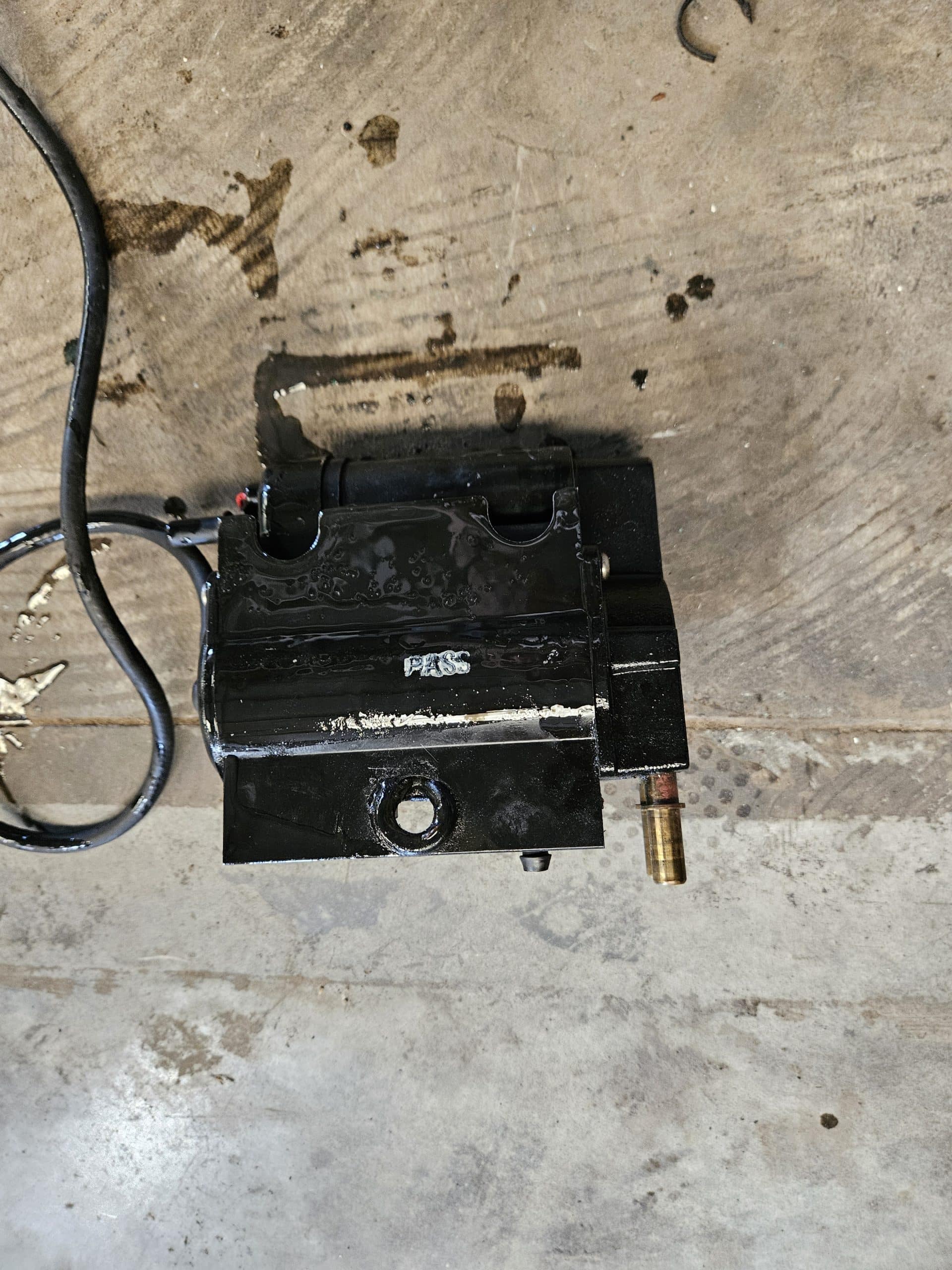 Pompe essence ficht ram Evinrude 200cv