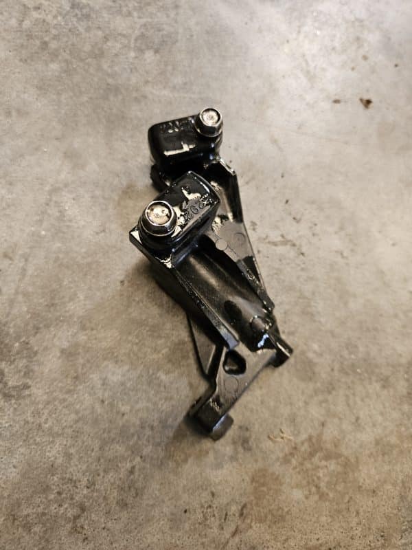 Support commande direction ficht ram Evinrude 200cv