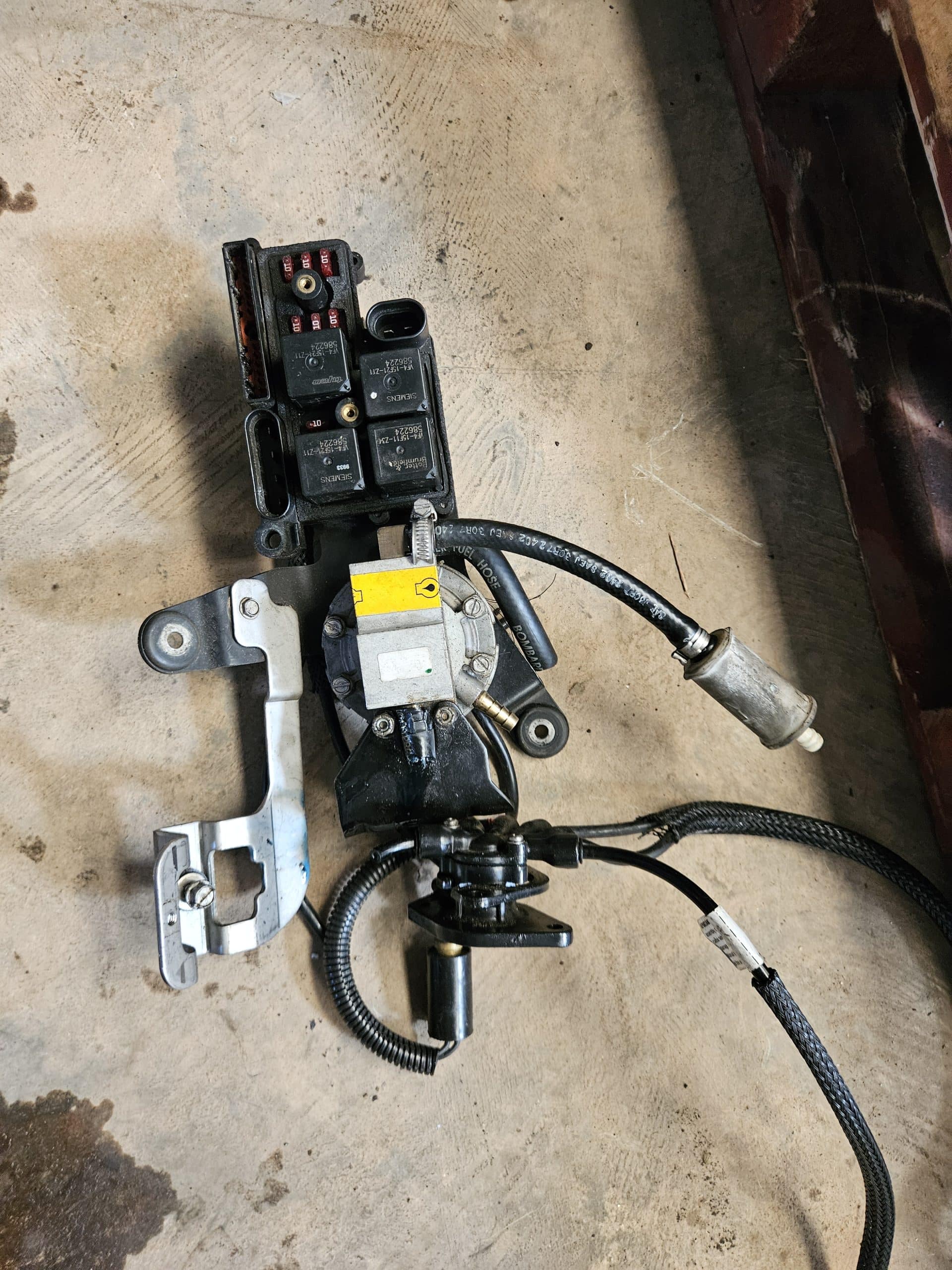 Module alimentation complet ficht ram Evinrude 200cv