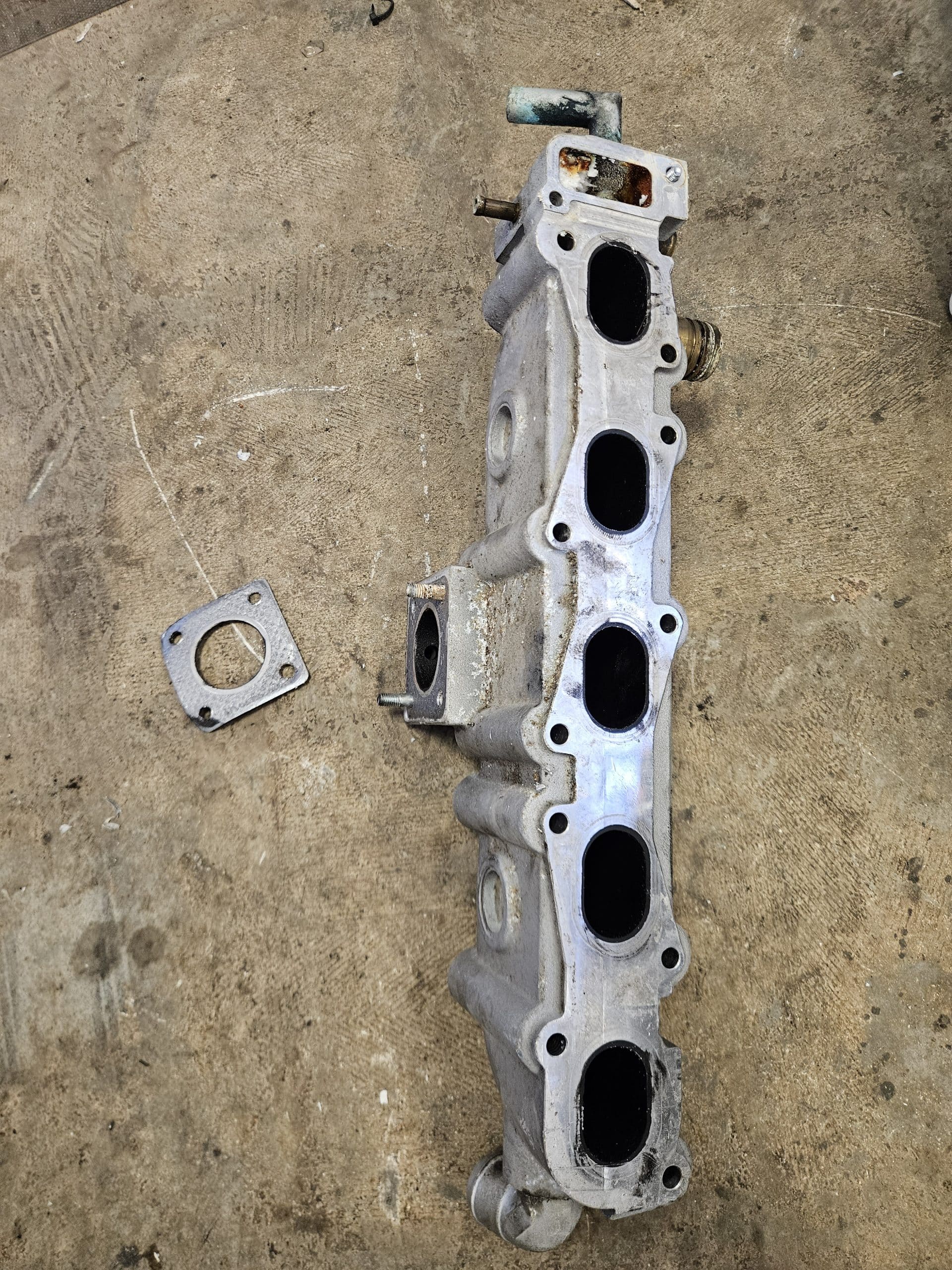 Collecteur echappement FNM diesel 5 cylindres