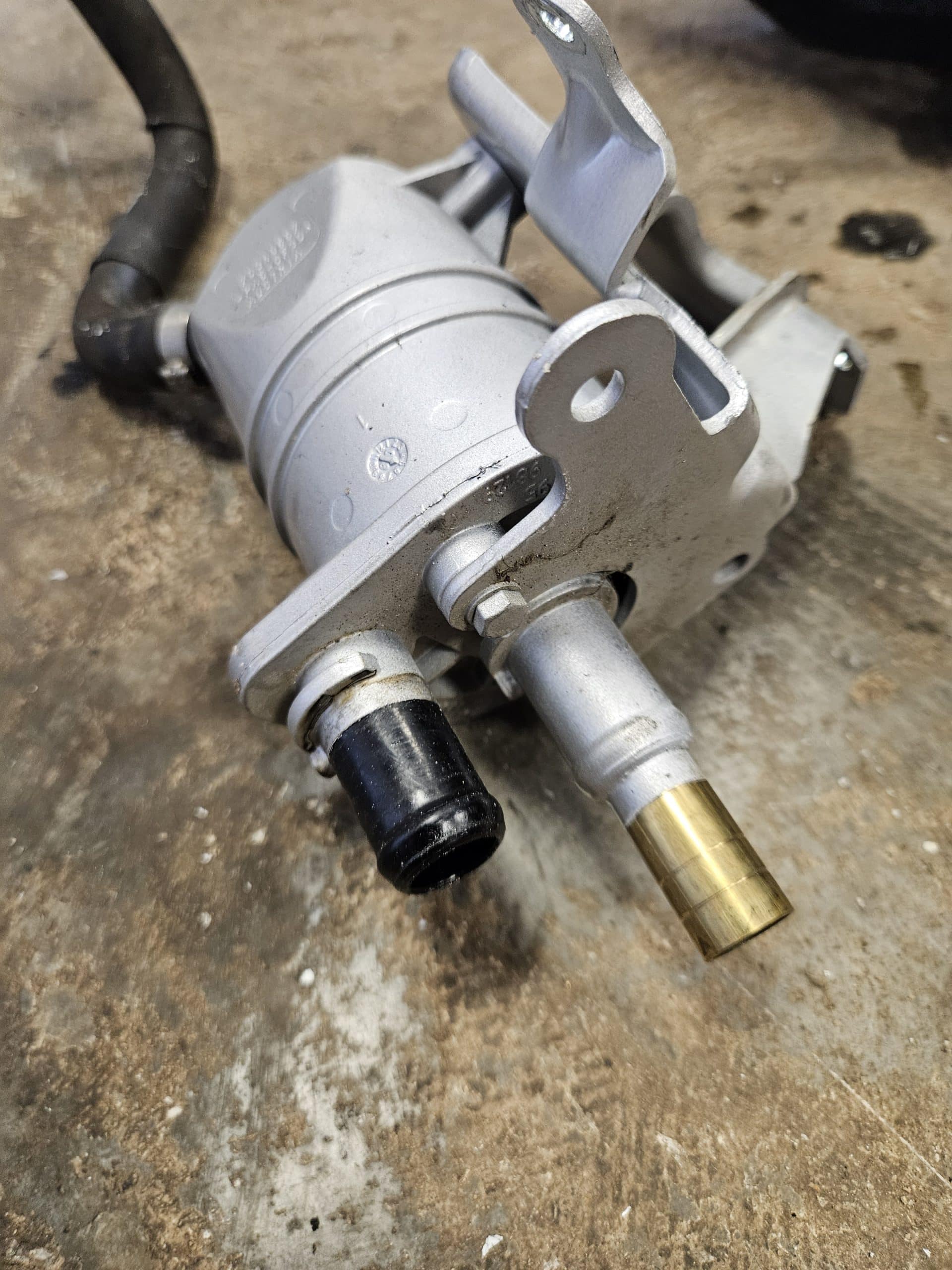 Pompe à vide FNM diesel 5 cylindres