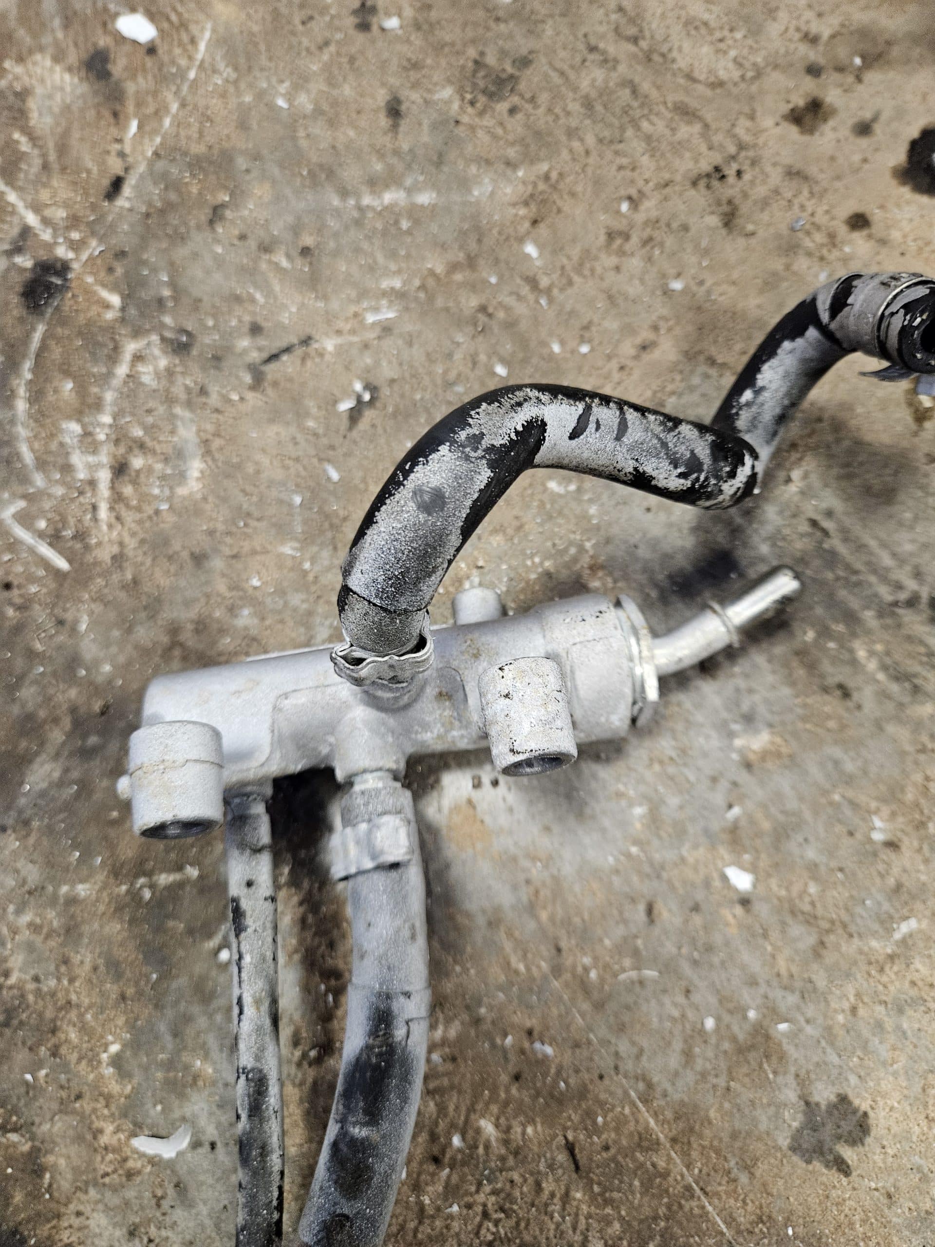 Rampe injection FNM diesel 5 cylindres
