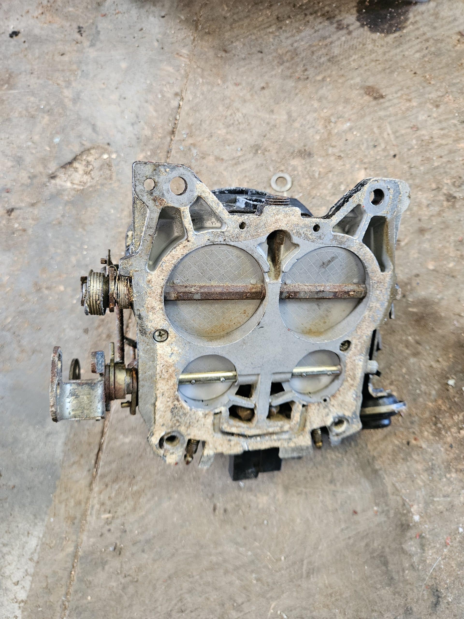 Carburateur AQ205 Volvo Penta
