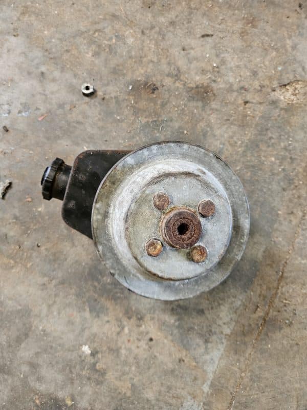 Pompe direction assisté AQ205 Volvo Penta