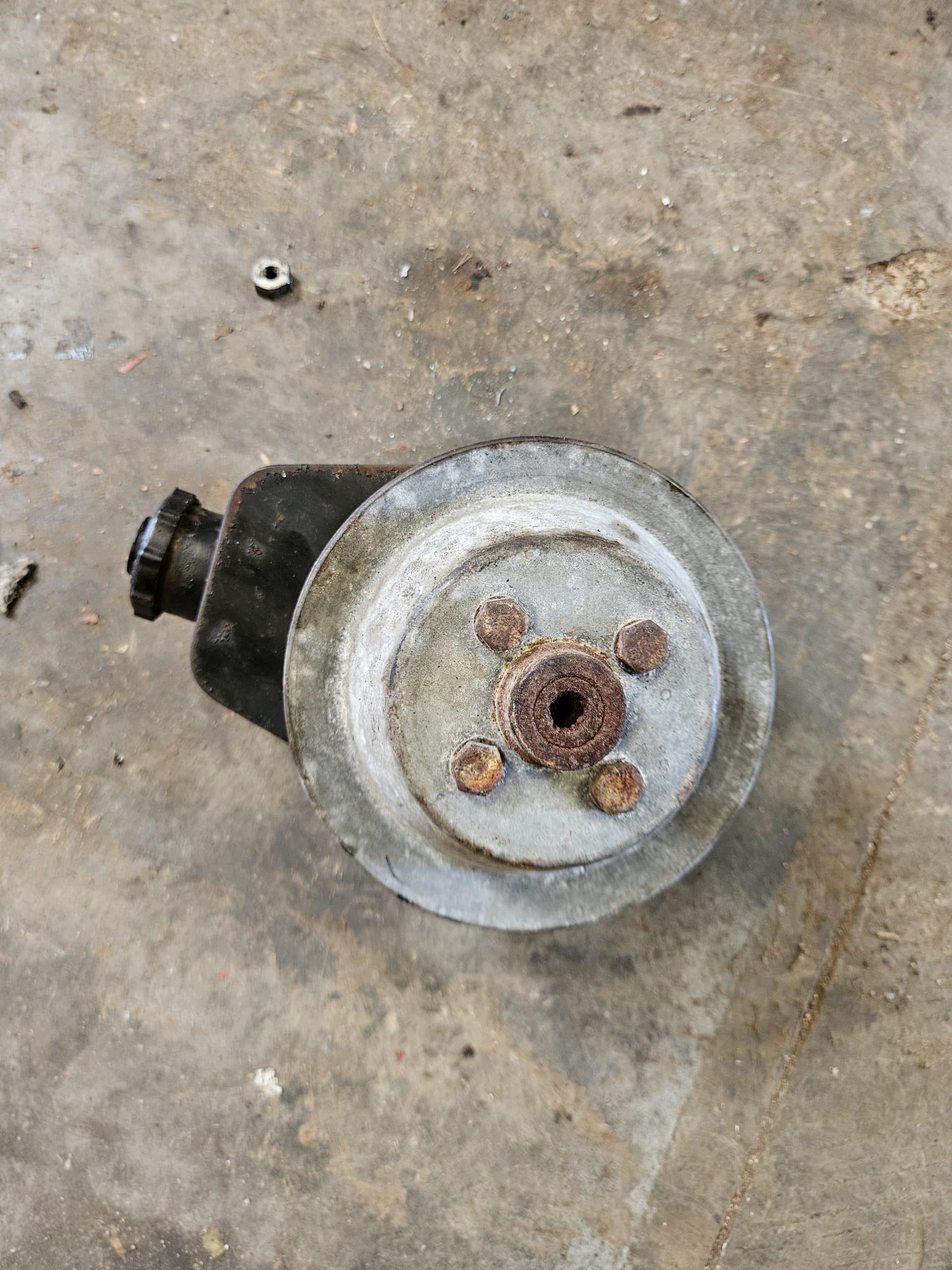 Pompe direction assisté AQ205 Volvo Penta