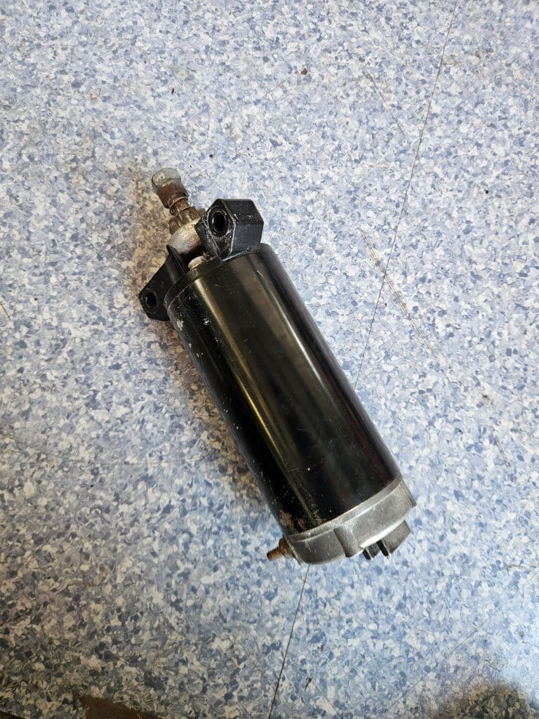 Demarreur mercury EFI 225