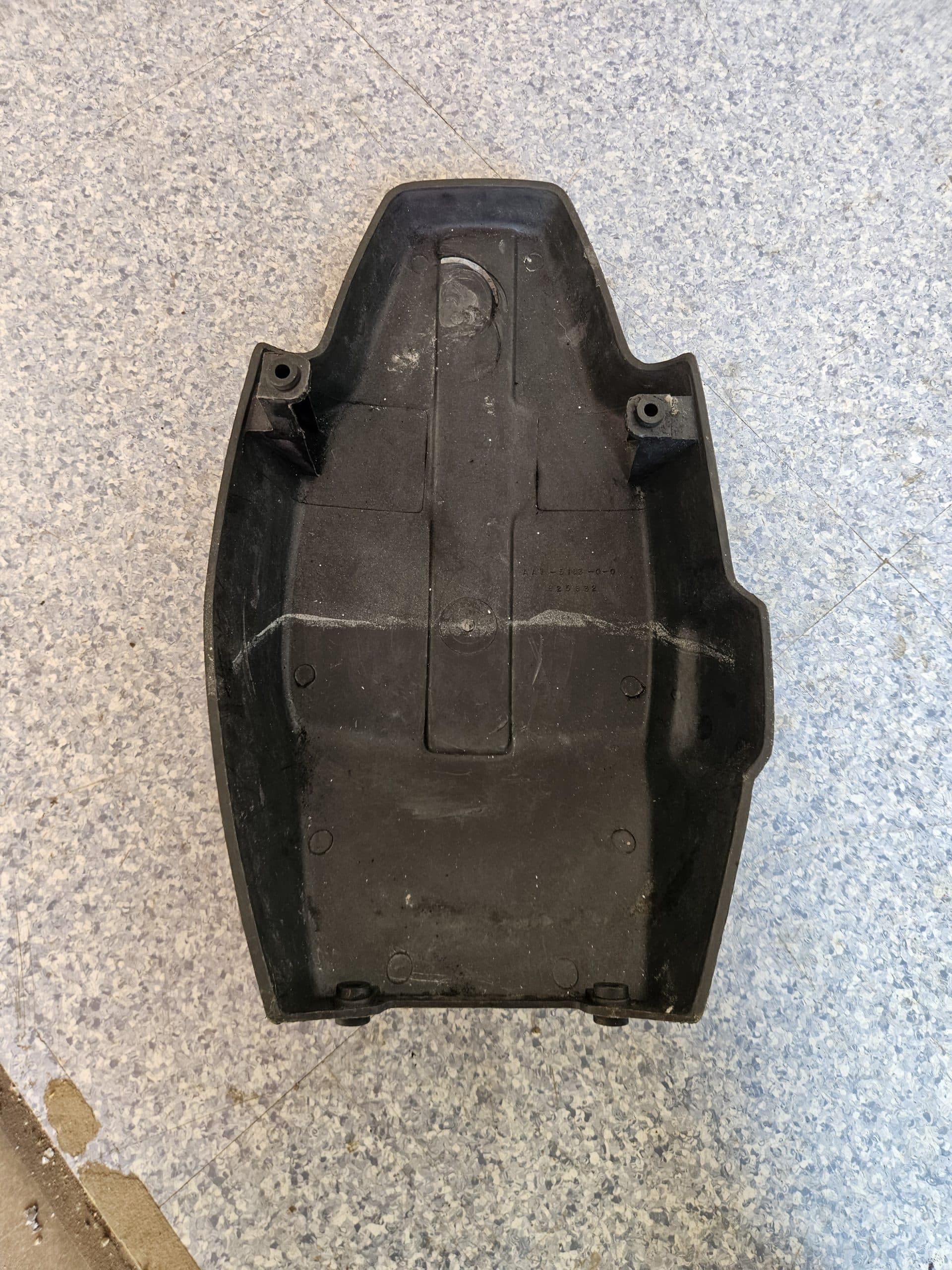 Cache volant moteur Mercury EFI 225 825832