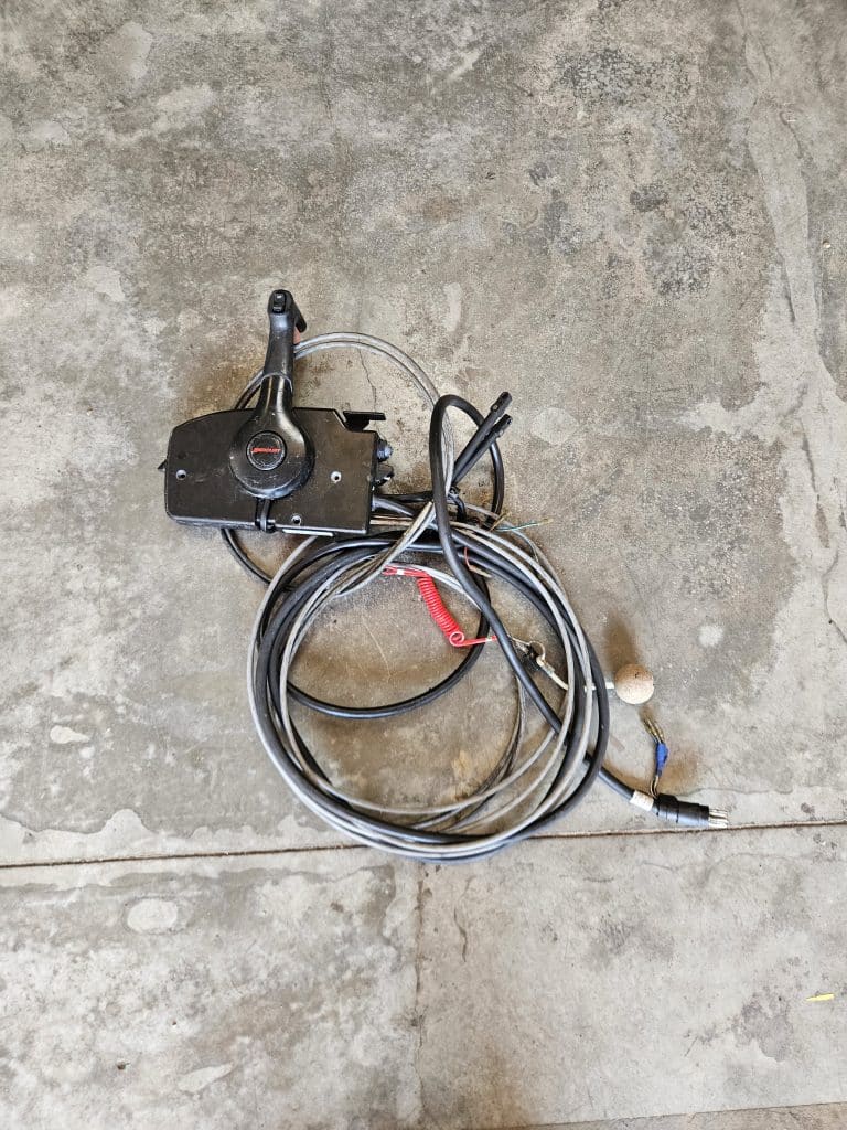 Poignée mercury EFi 225cv