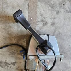 Poignée evinrude pupitre