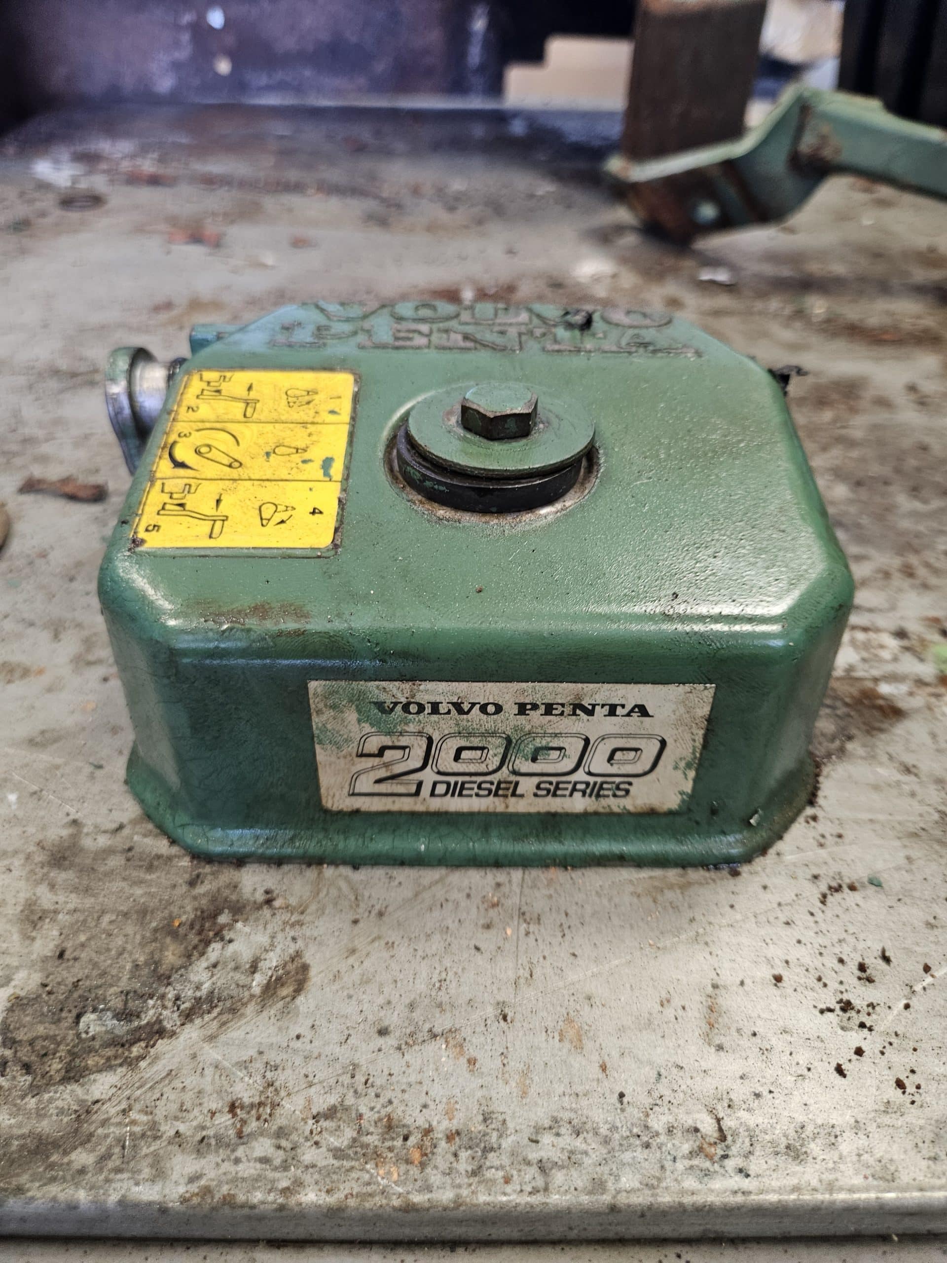 Cache culbuteur serie 2000 volvo penta