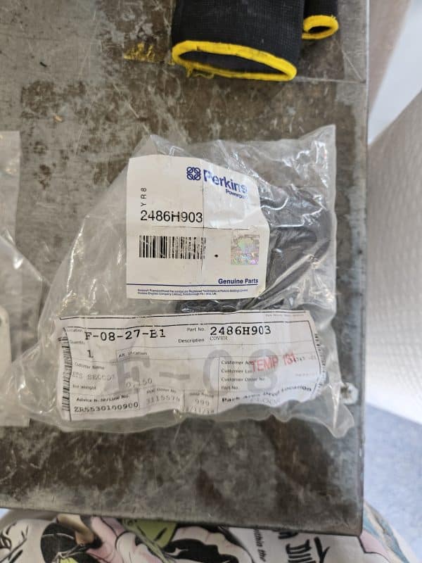Couvercle d’extrémité Perkins 2486H903