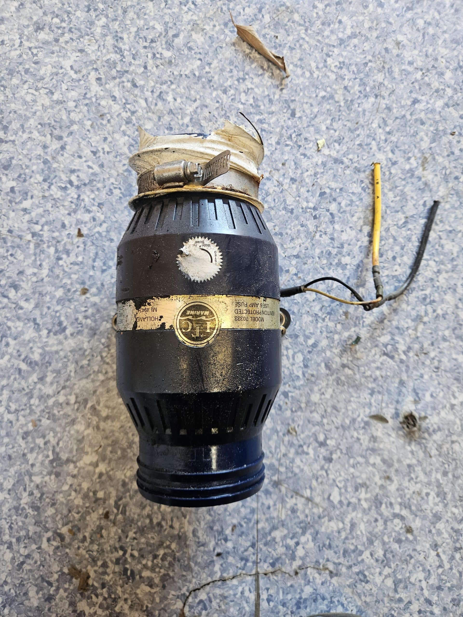 Ventilateur de cale Ø 75 mm pour tunnel bateau