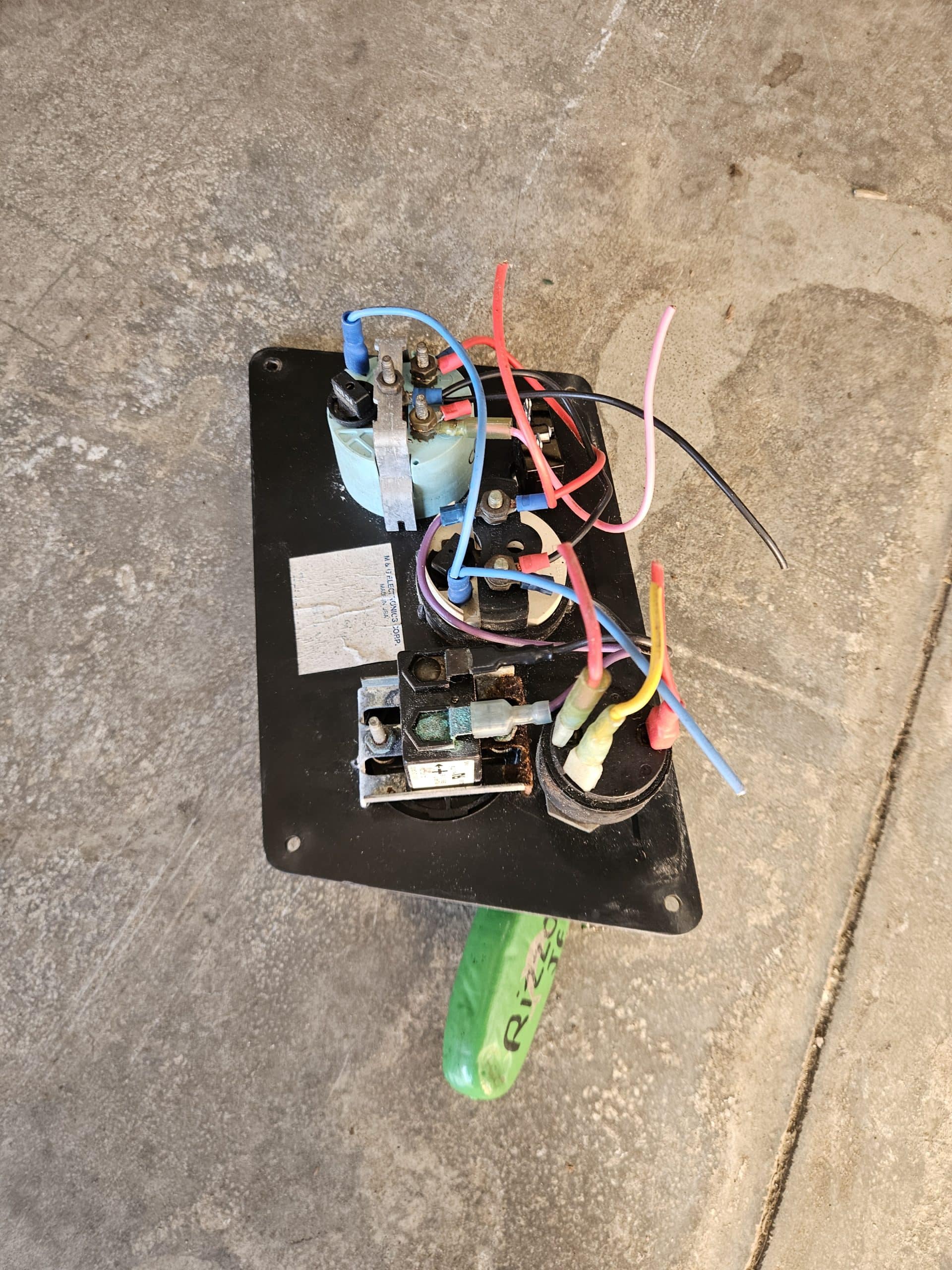 Tableau de bord Volvo 5.7L GL avec 3 compteurs