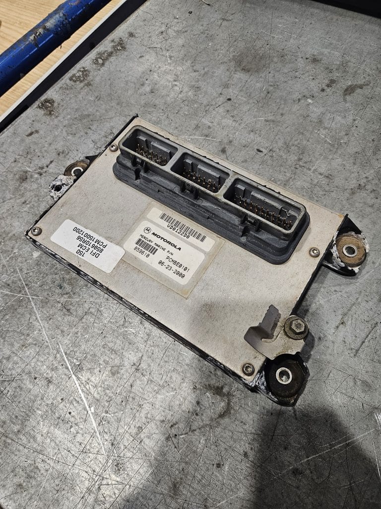 Boîtier CDI ECM Motorola Mercury 150 DFI