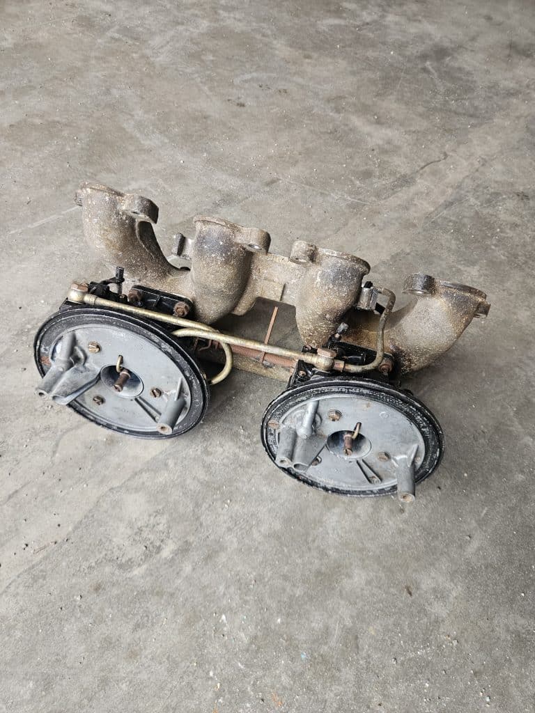 Tubulure admission 2 carburateurs Volvo Penta AQ151