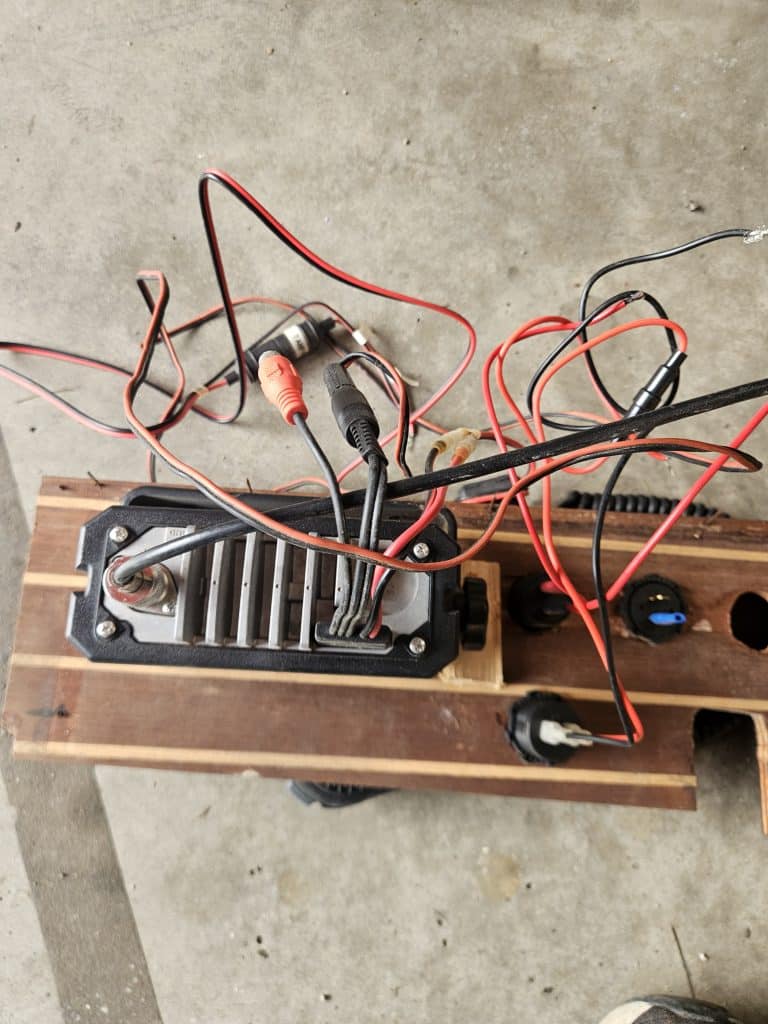 VHF marine Icom IC M421 d’occasion contrôlée