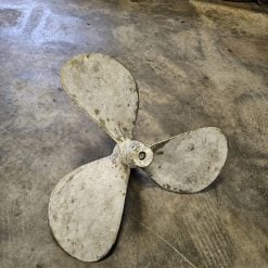 Hélice bronze 3 pales 16x12 arbre 30mm standard