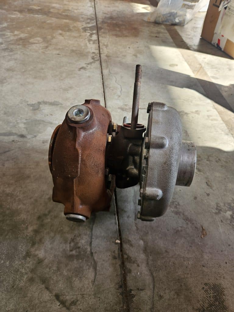 Turbo Mercruiser 4.2L diesel d'occasion contrôlé