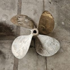 Hélice bronze 24x35 RH arbre 45 in-bord
