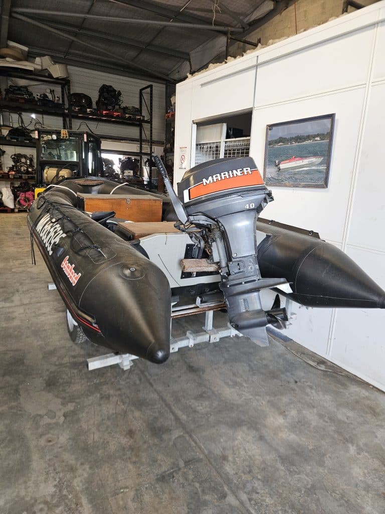 Bateau Bombard C5 avec moteur Mariner 40cv d'occasion