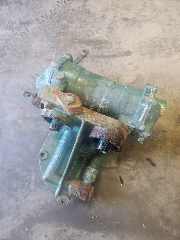 Refroidisseur d'huile Volvo Penta TAMD60 occasion