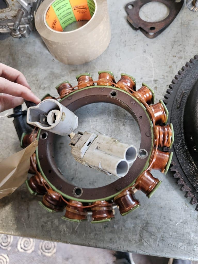 Stator Suzuki DF140 d’occasion pour hors-bord
