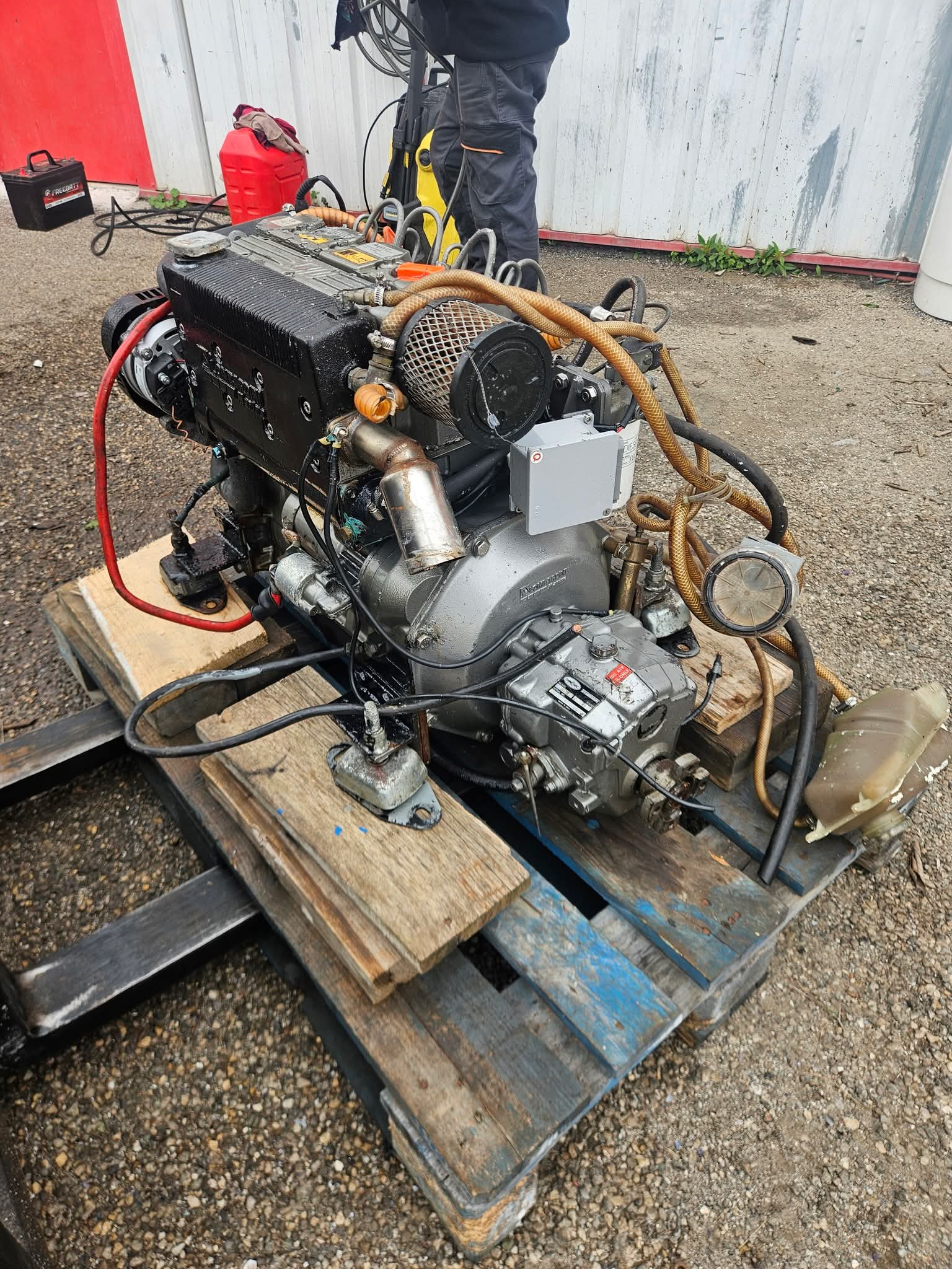 Moteur Lombardini LDW2204 60 cv avec inverseur