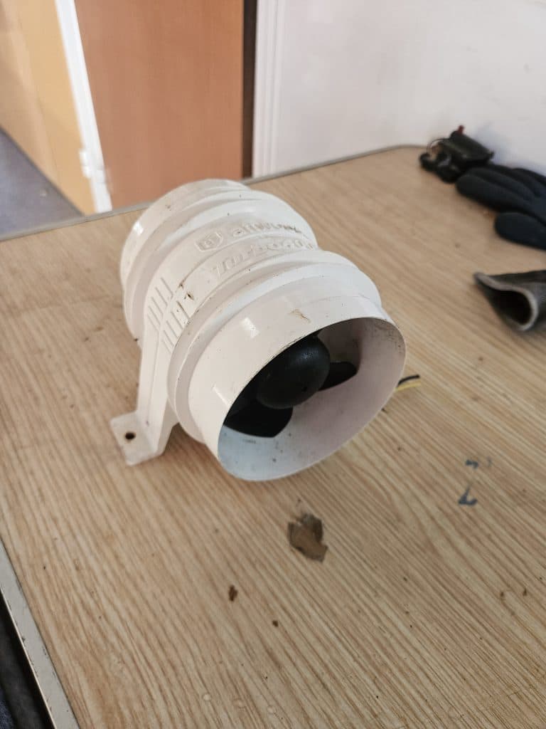 Ventilateur de cale Attwood Turbo 4000 12V